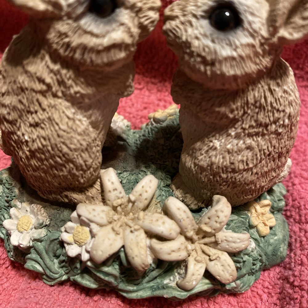 3” Stone Critters Bunny Couple Figurine SC-382 Easter Spring