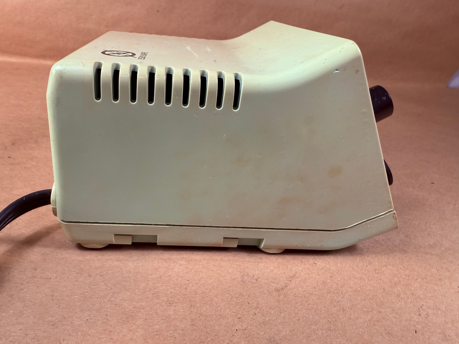 WELLER DEC1001 Electrostatic Dissipative Dual SOLDERING POWER STATION - TESTED