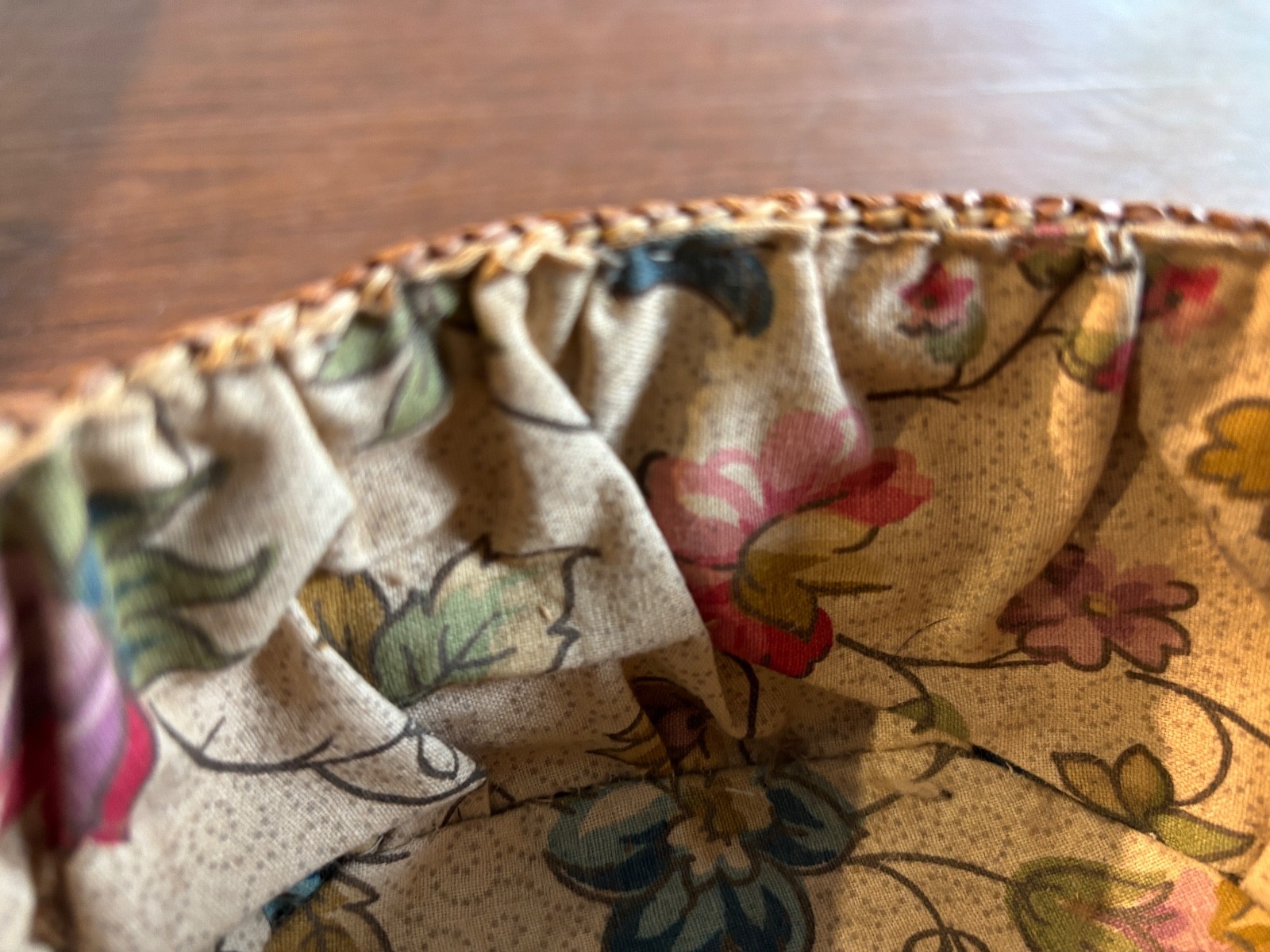 Native American Indian Makah Cedar Bark & Bear Grass Basket c. 1904 no lid 6"