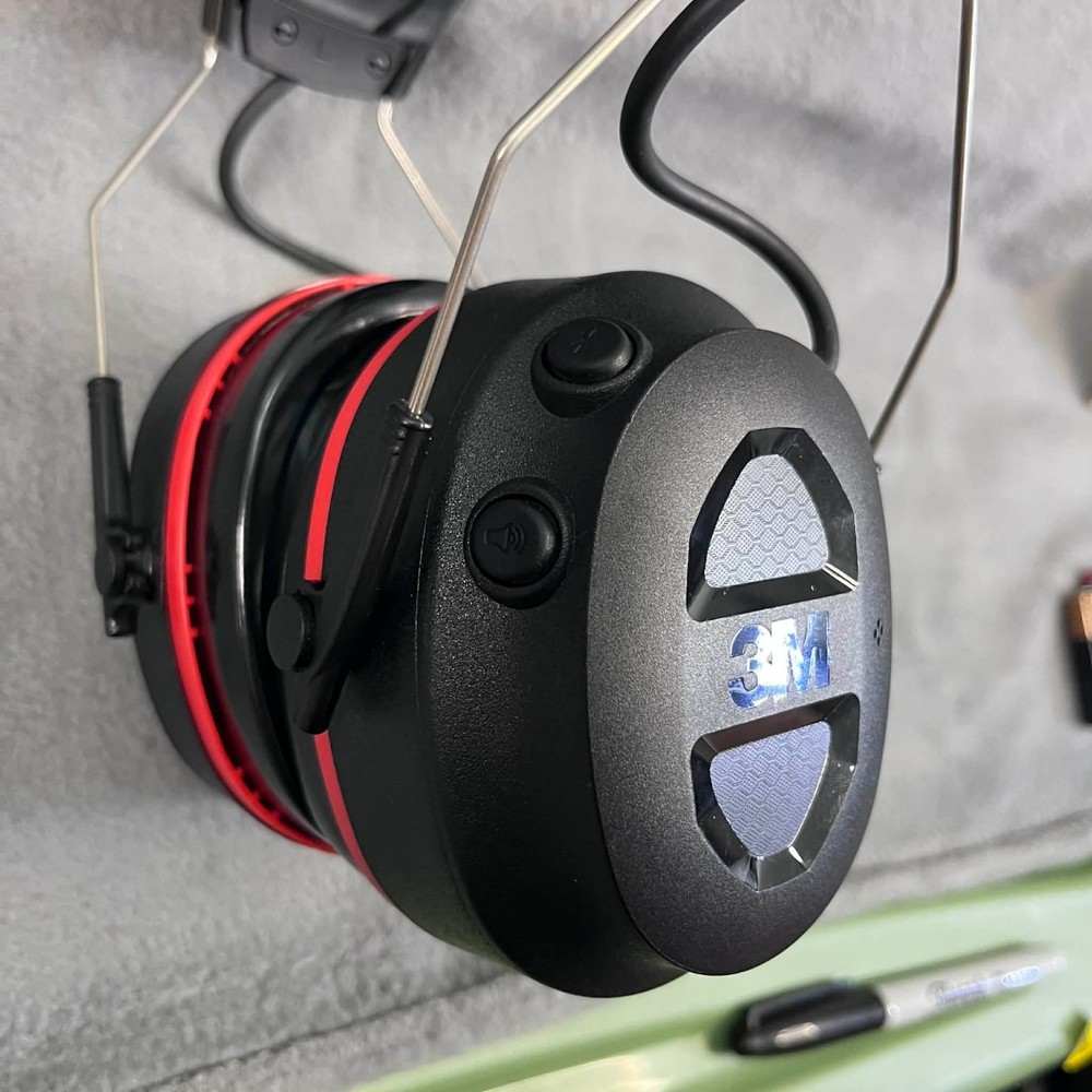 3M Pro-Protect Wireless Electronic Hearing Protector w/ Bluetooth Technology