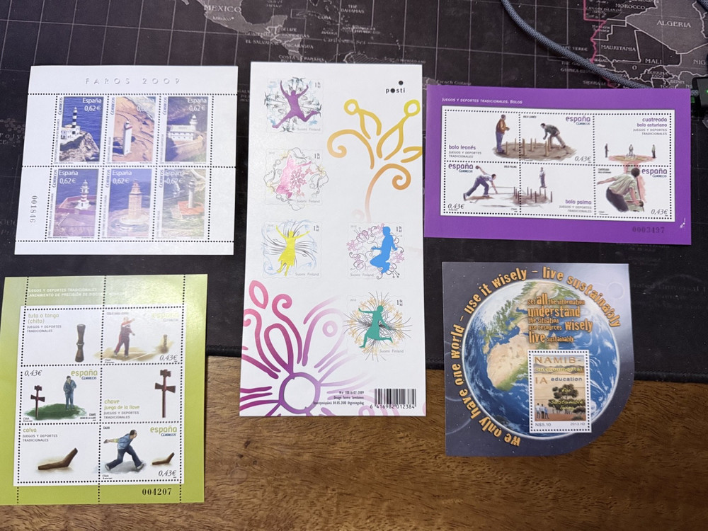 spanish stamps 5 random mini sheets