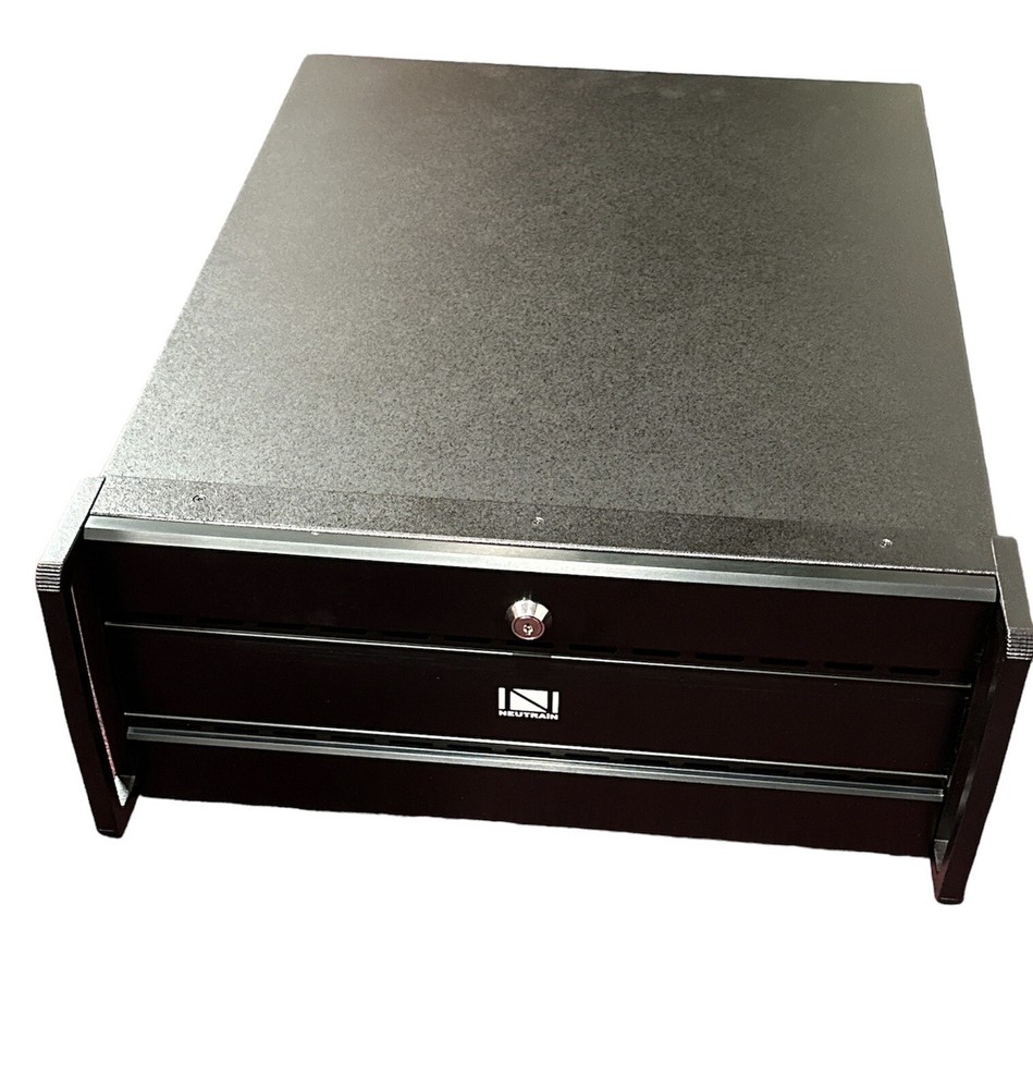 NEUTRAIN 4U Server Chassis Rackmount Case