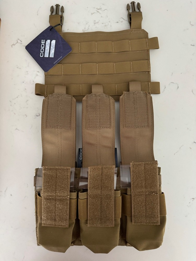 Code 11 Molle Triple Magazine Pouch & Placard Panel Set Coyote Brown/Tan (NWT)