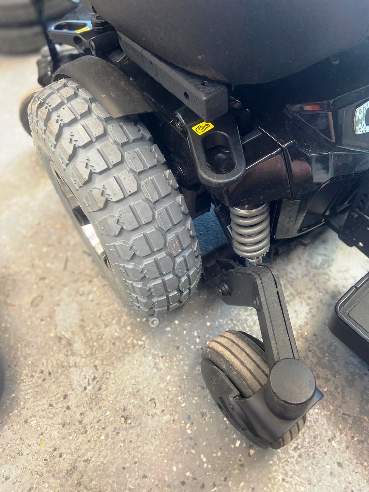 BIG WHEELS QUANTUM /QUICKIE - FITS MOST MODELS - ONE PAIR COMPLETE