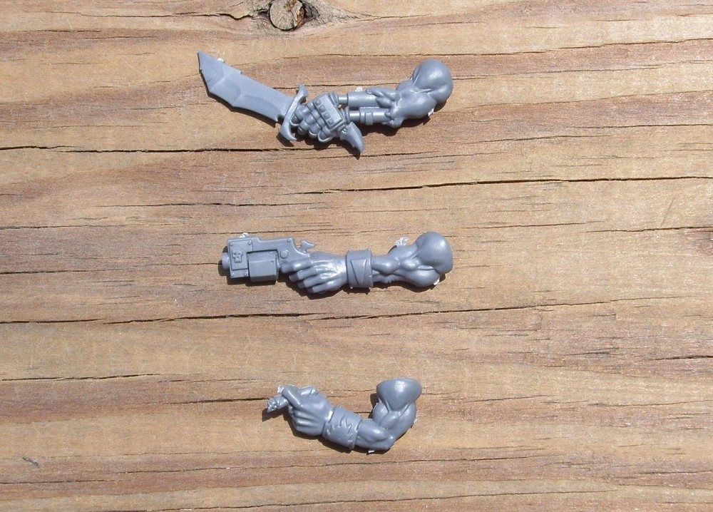 40K Orks Flash Gitz Slugga, Cybork Bionic Choppa & Cigar Arms Bits