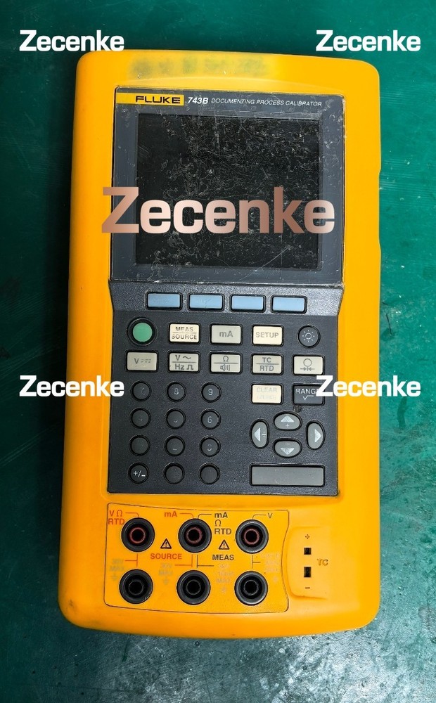 Fluke 743B Documenting Process Calibrator used