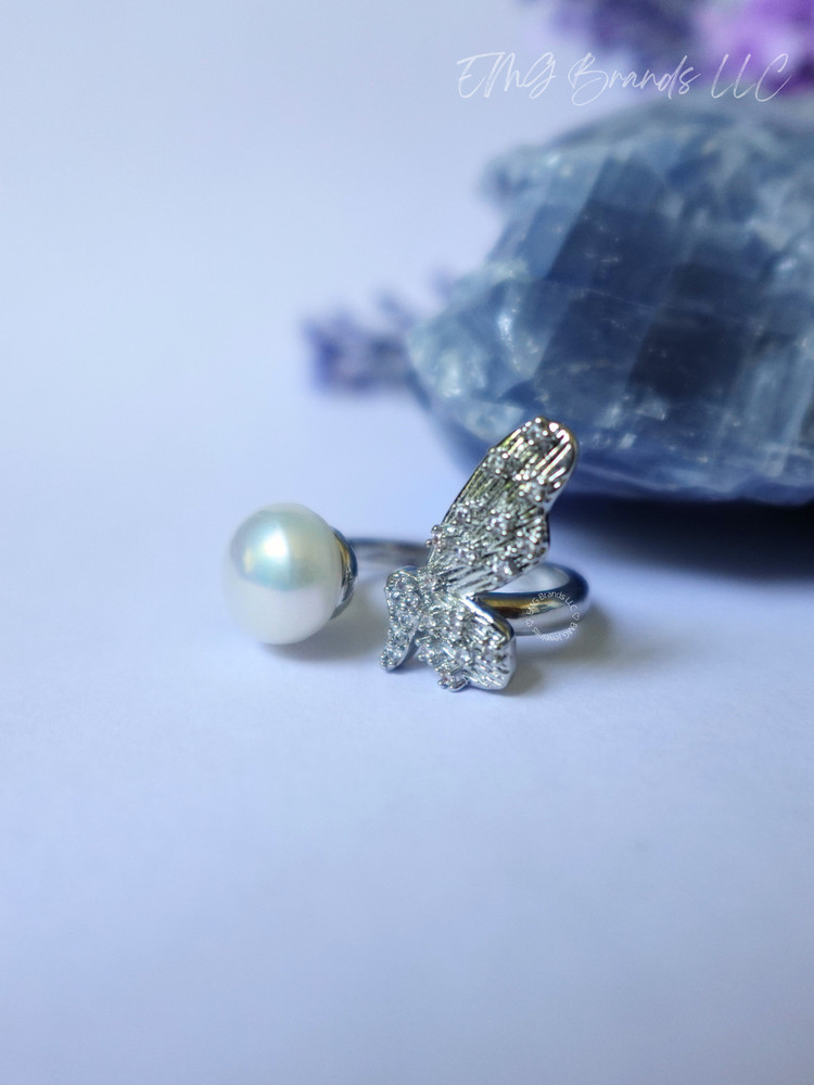 Butterfly Pearl Ring