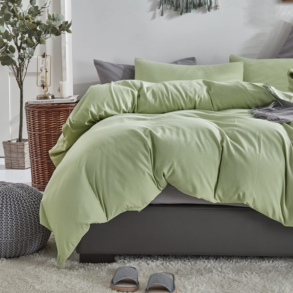 KAREVER Light Green Comforter Set King Solid Sage Green Bedding Set Lightweig...