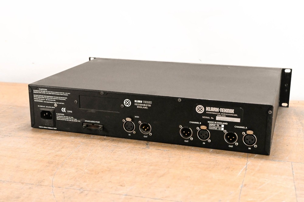 Klark Teknik DN3600 Programmable Graphic Equalizer CG01XTR