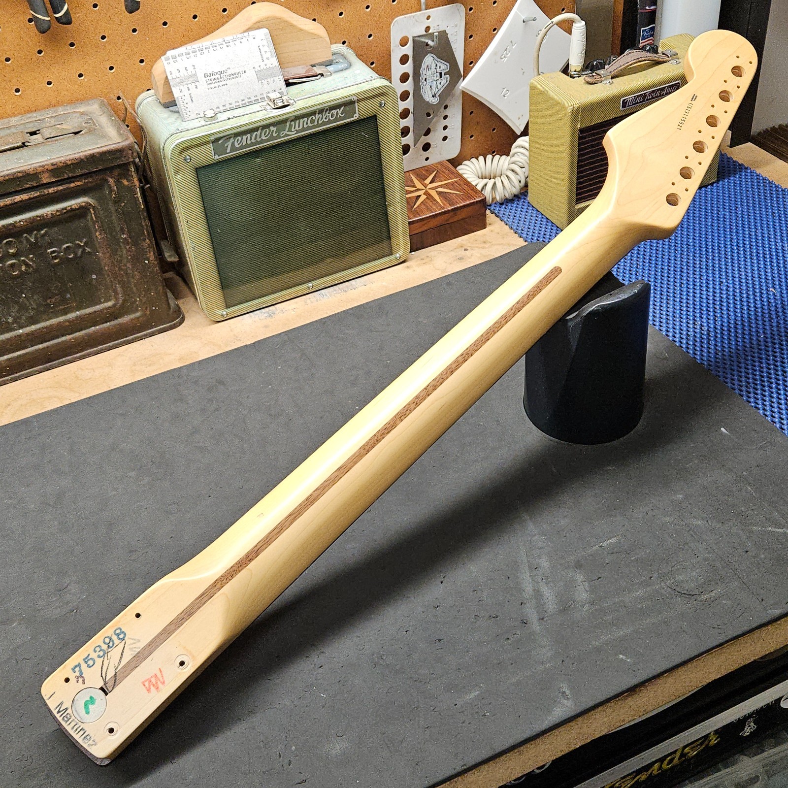 2013 Fender American Standard Strat Rosewood Neck - USA Stratocaster Guitar