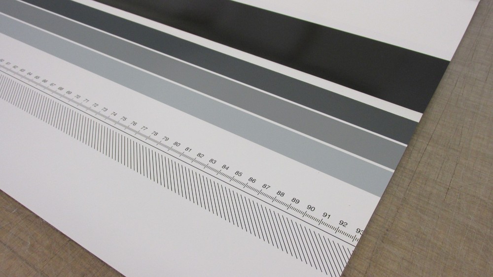 HP Q1277-60030 Service Patterns Includes the Focus Pattern and Calibration Sheet