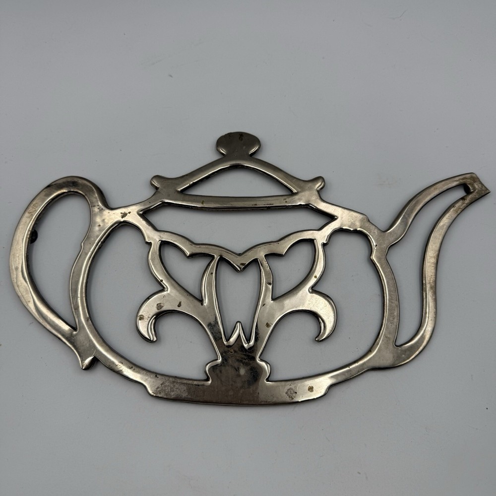 VTG TEAPOT SHAPE TRIVET SILVER PLATED TEA POT-FLAWS