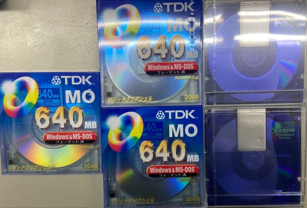 MO 640MB 230MB Disk Storage Media Optical Disk