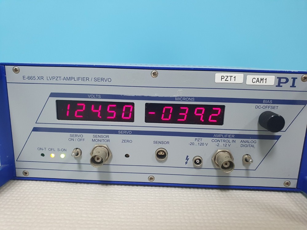 1PC PI E-665.XR E-655.SR LVPZT-AMPLIFIER / SERVO