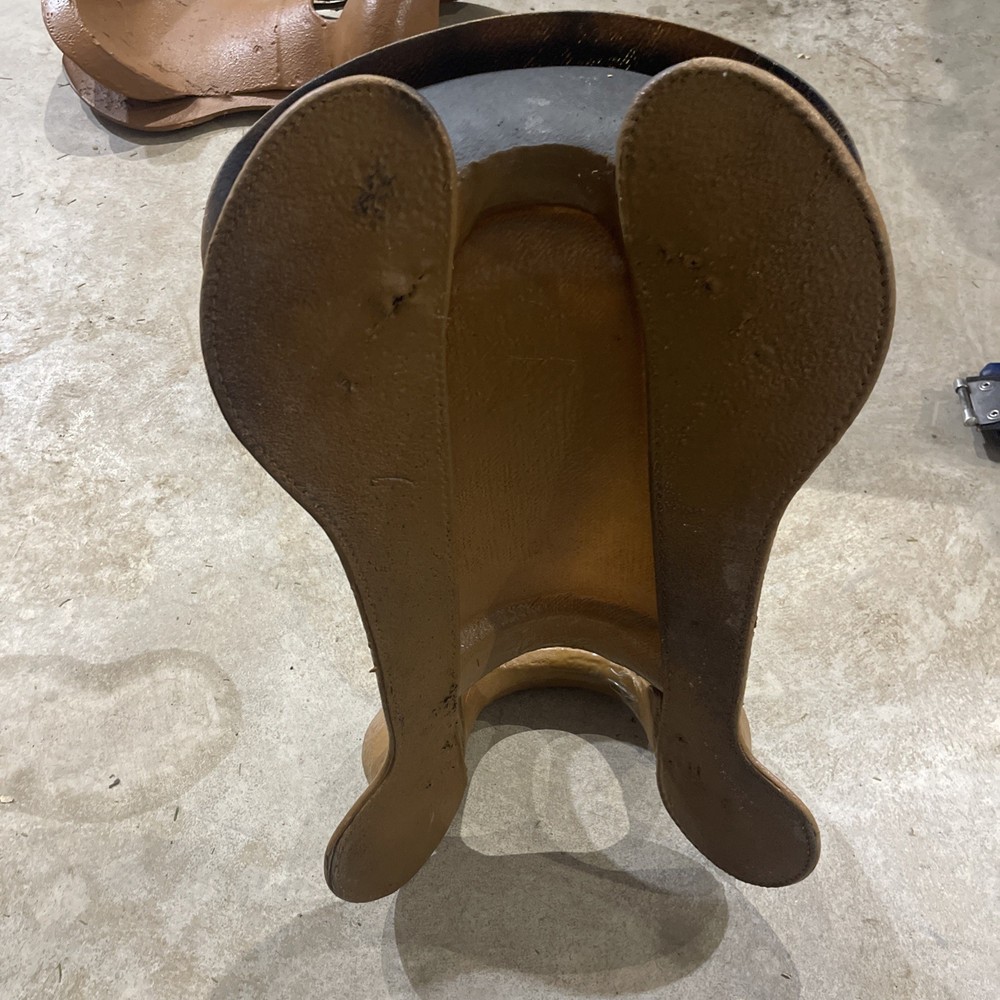horse saddle Mold