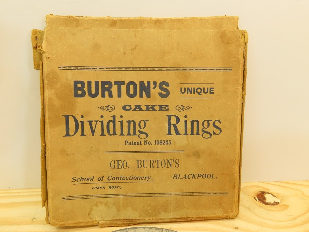 Vintage BURTON'S CAKE DIVIDING RINGS