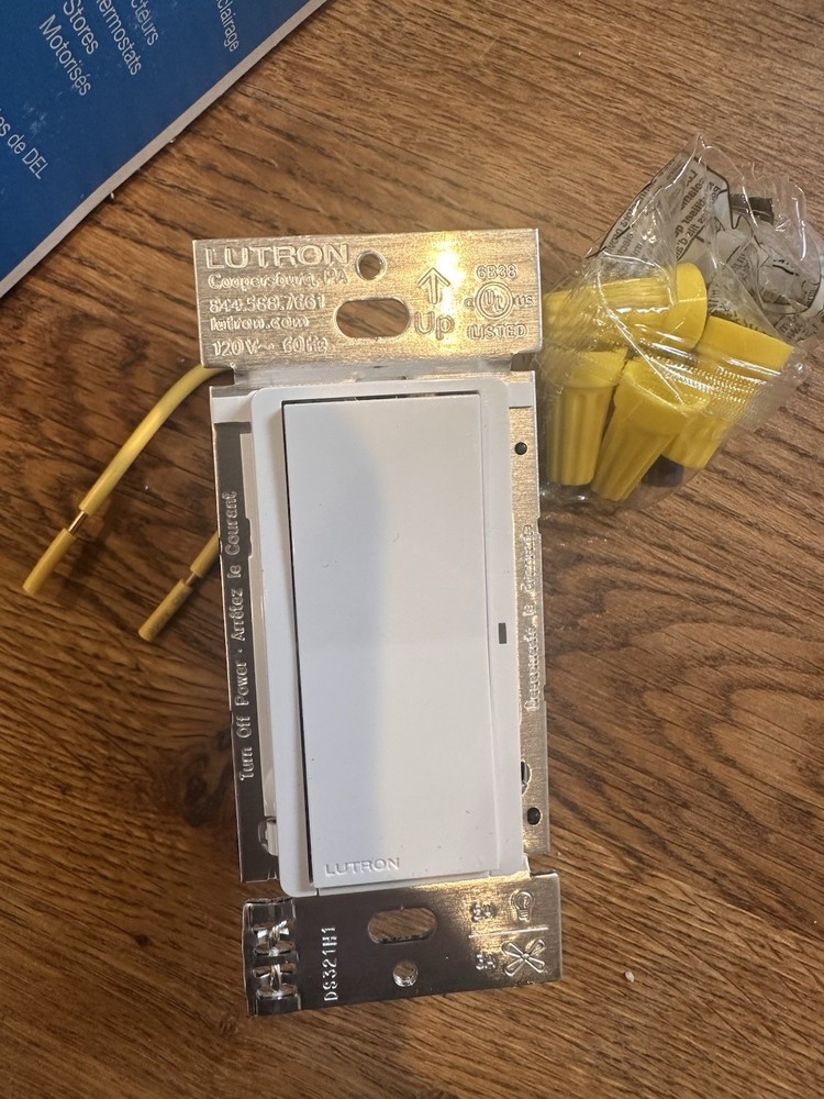 Lutron Caseta Claro Smart Switch DVRF-5NS-WH
