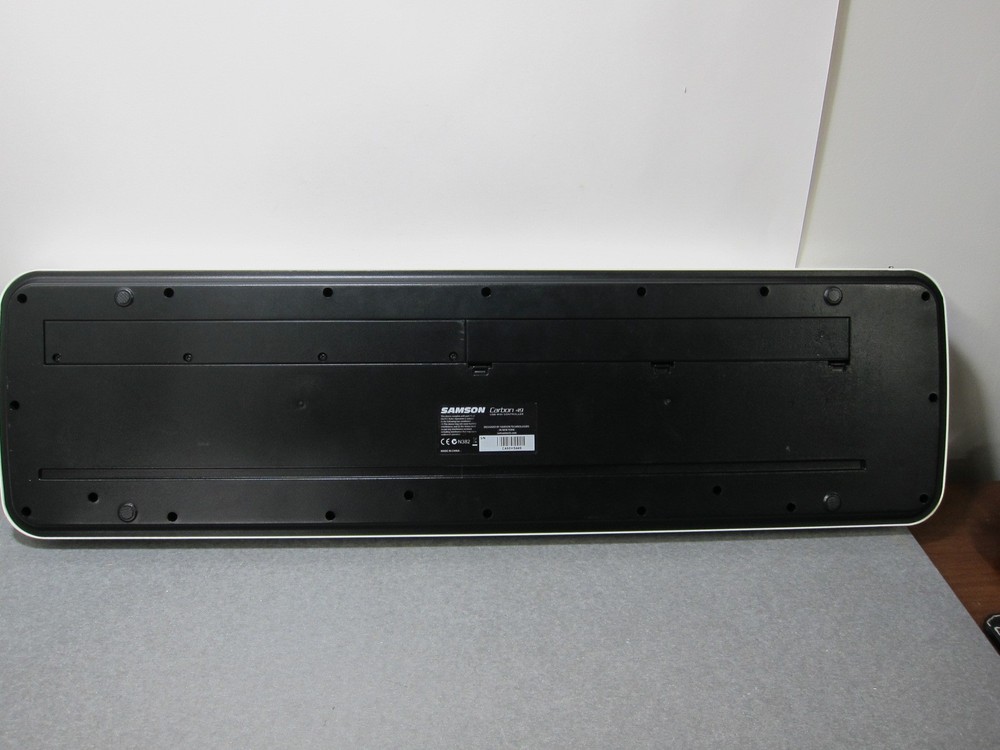 Samson Carbon 49 USB Midi Controller Keyboard - TESTED