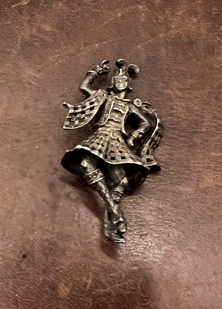 Vintage Silver Tone Scottish Dancer Pin
