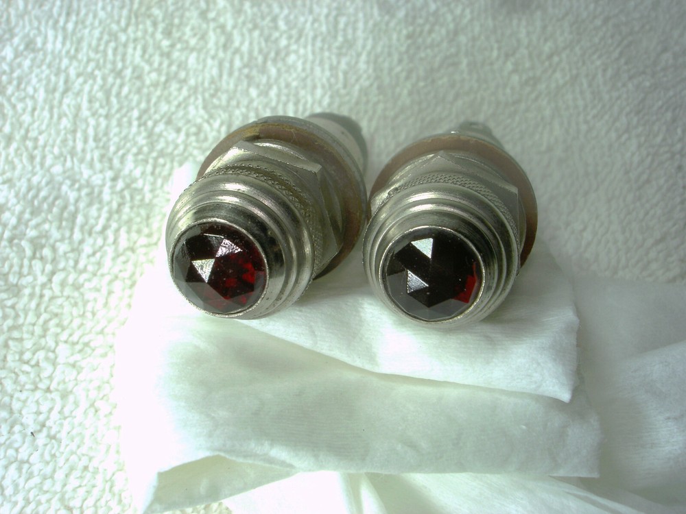2 VINTAGE RUBY RED JEWELED " GLASS " DIMMABLE DASH PILOT INDICATOR LIGHTS