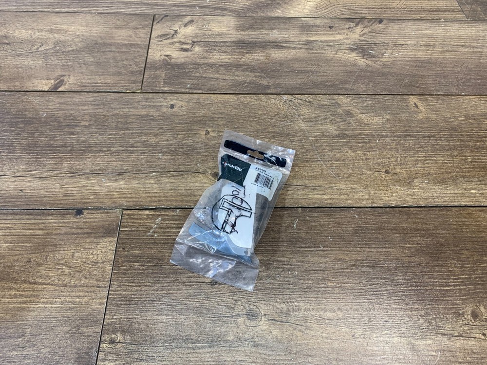 Trucklite 4 inch Rectangular LED Light Mounting Bracket 35720 NEW