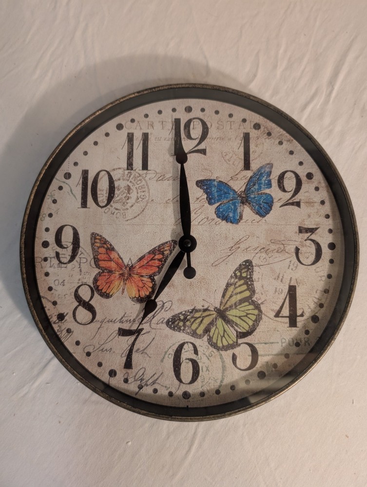 Butterfly Clock Works Perfectly 12"