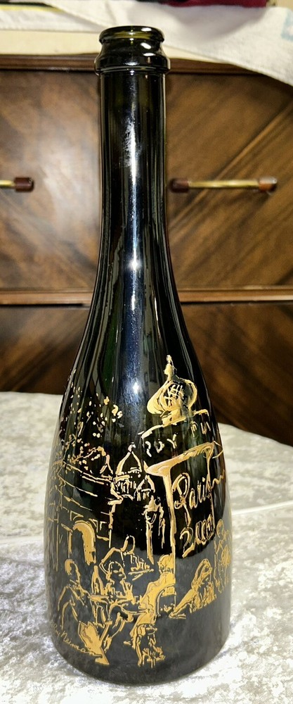 Special Edition 2001 Paris Champagne Bottle