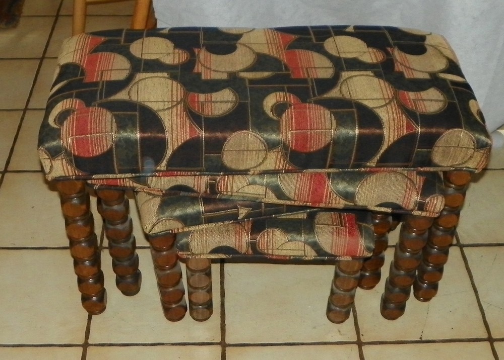 Set of 4 Walnut Turned Leg Nesting Benches (BN-1)