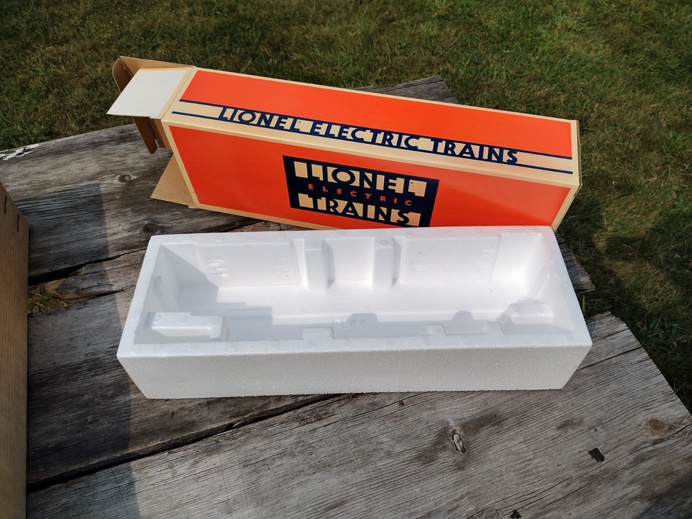 LIONEL EMPTY SET Boxes and Master Box - Chessie System 6-11705 - EMPTY