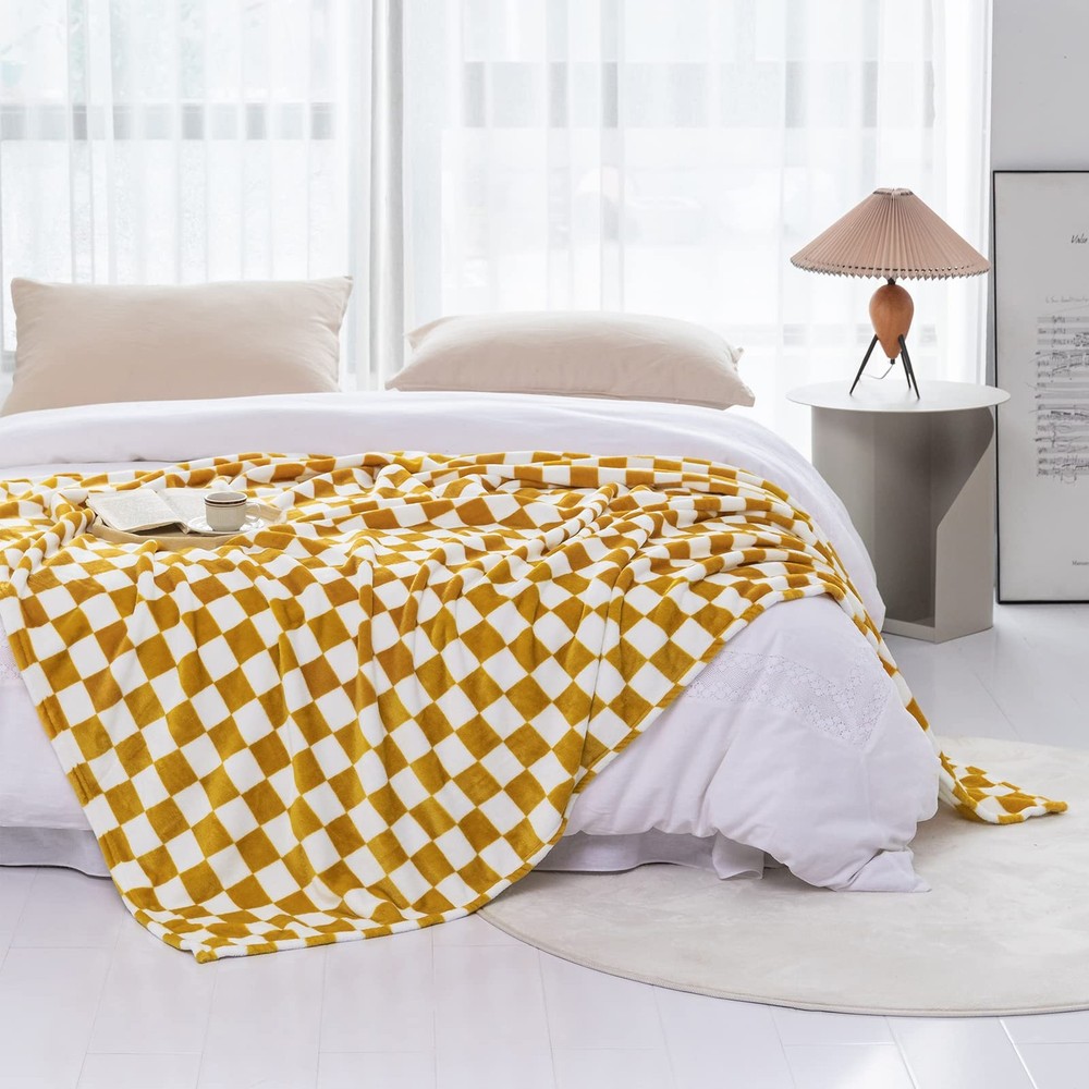 LOMAO Throw Blankets Flannel Blanket with Checkerboard Grid Pattern Soft Thro...