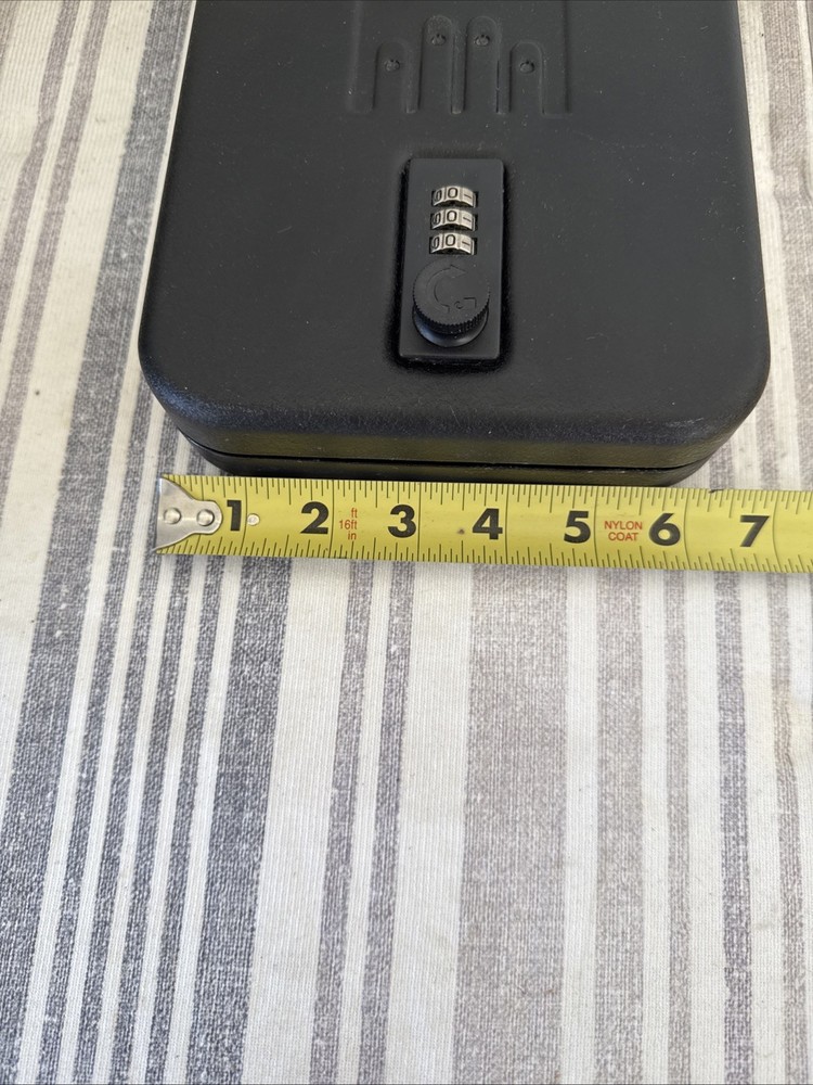 GunVault Nanovault NV300 Code Never Set —Clean -Black