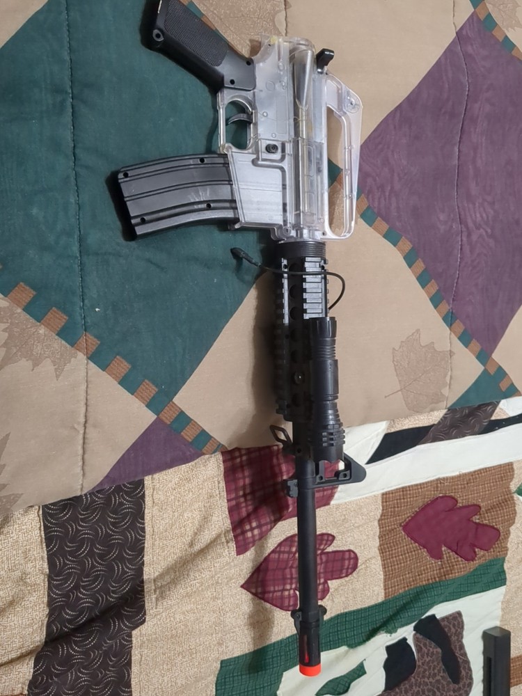 Airsoft M4A1 Broken