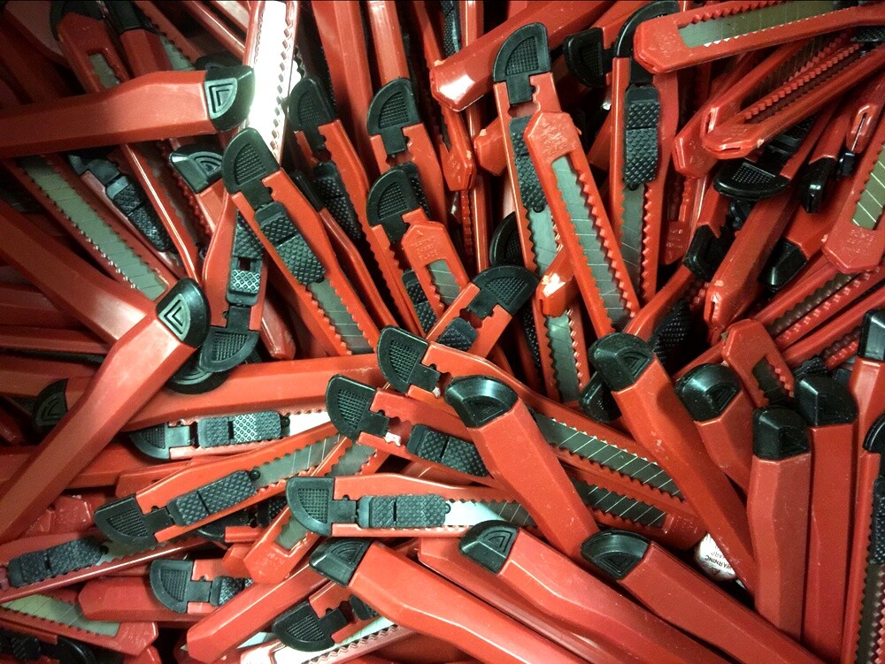 Wholesale Lot 100 retractable utility knife Box Cutters Retractable Snap off