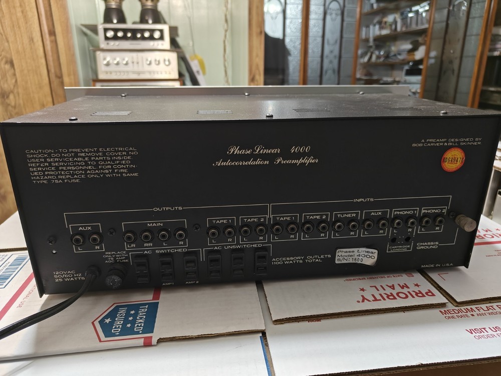 PHASE LINEAR 4000 PREAMPLIFIER HIGH FIDELITY CONTROL CONCOLE