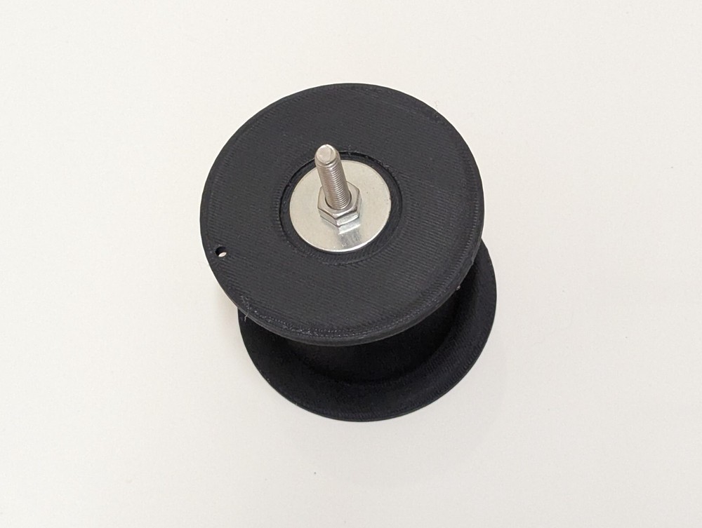 Fishing line unwinder / unspooler / stripper / remover