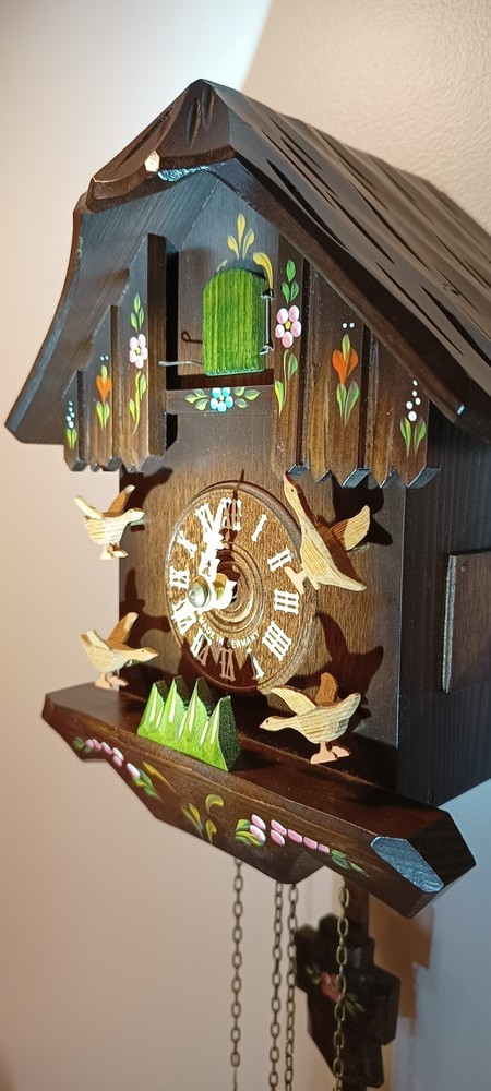 Vintage Black Forest Cuckoo Clock Germany