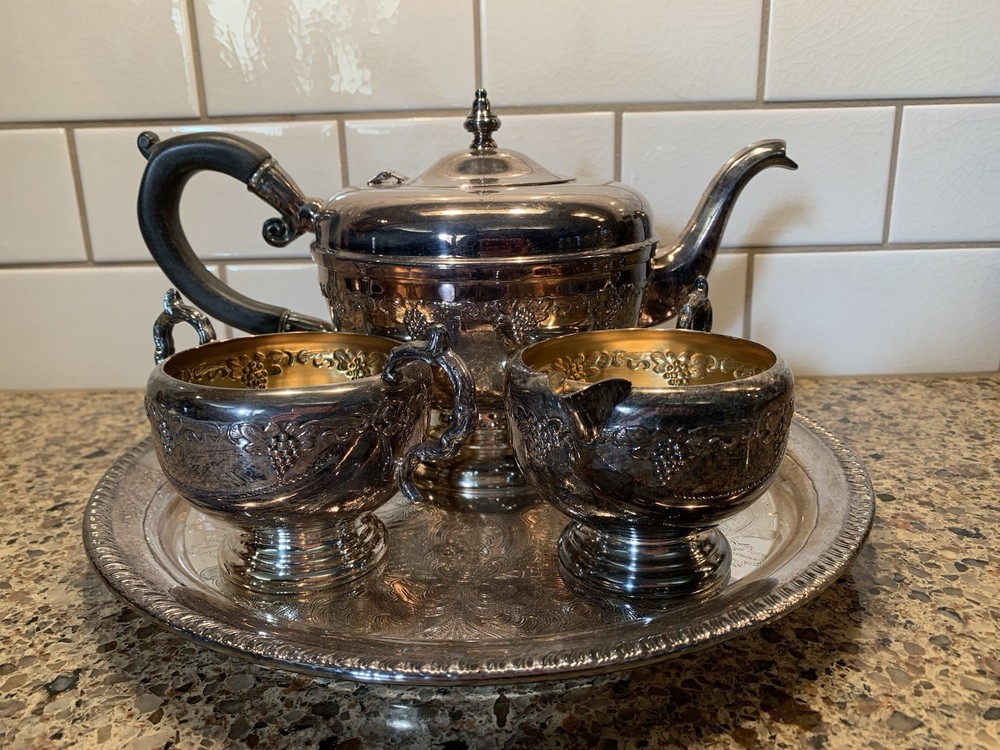 Viking Plate E.P. Copper 4-Piece Silverplate Tea Set Service Made in Canada