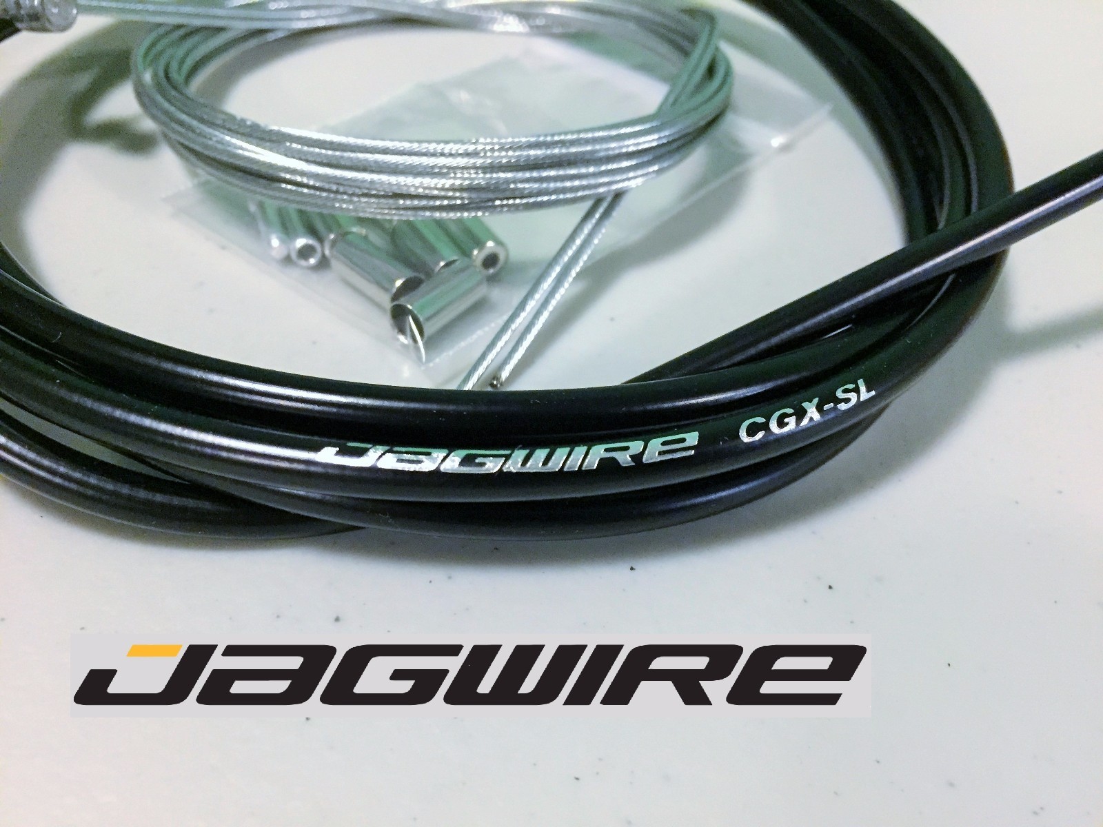 JAGWIRE ROAD SHOP KIT - Brake & Shifter Cable & Housing Kit - SRAM/Shimano