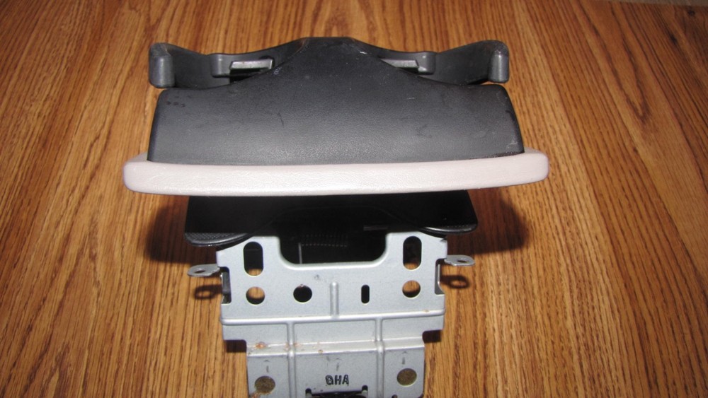 LEXUS ES300 ES330 CUP HOLDER GREY OEM.