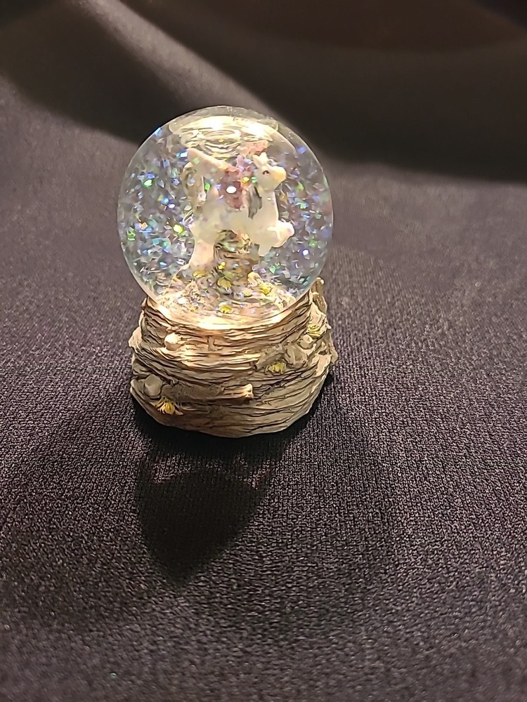Westland Giftware Miniature Pegasus Snowglobe