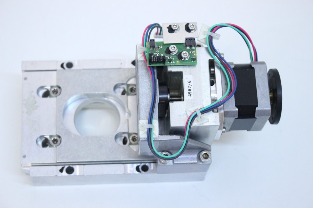 Zeiss Microscope Single Axis Positioner Stepper Motor Vexta c9435-9012k