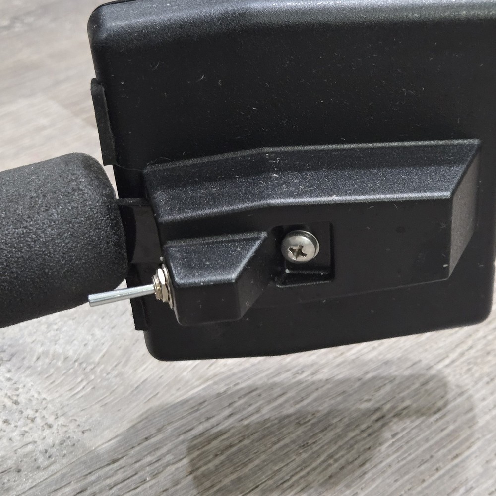 White's Electronics Spectrum XLT Metal Detector