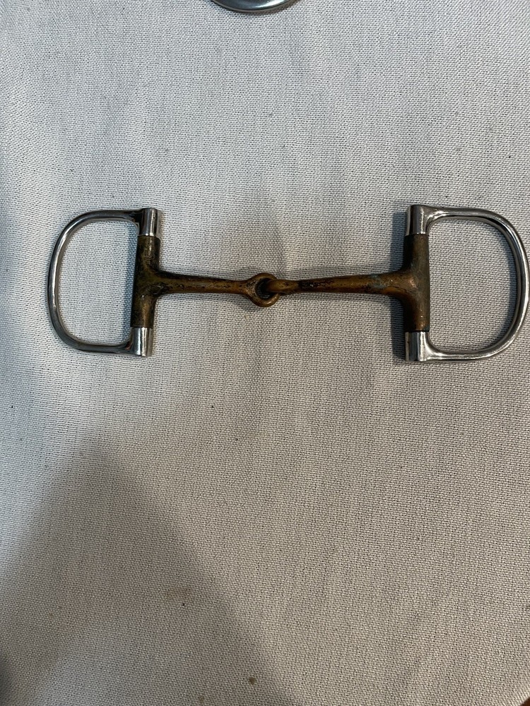 D-ring single jointed bit