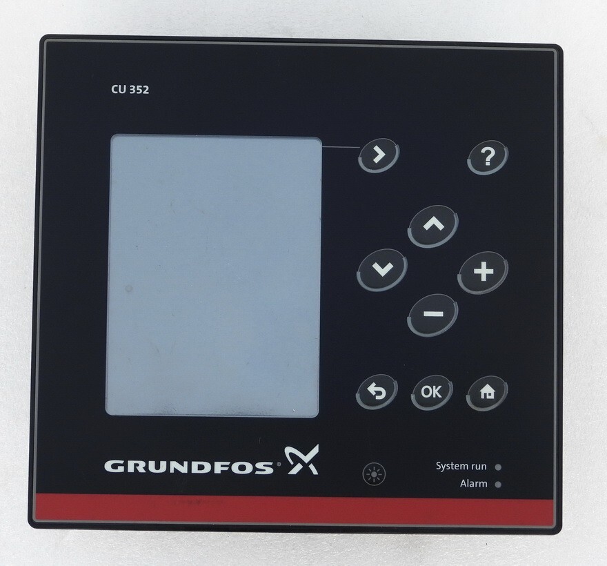 GRUNDFOS MODEL CU 352 DIGITAL DISPLAY INDUSTRIAL FLEXIBLE PUMP CONTROLLER PANEL