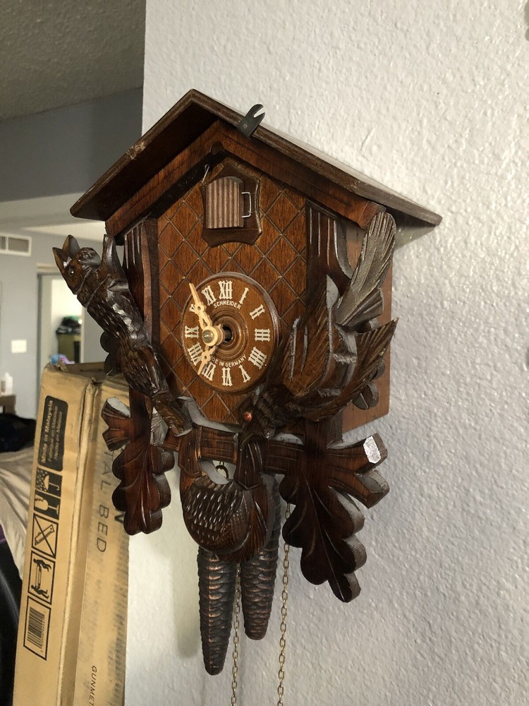 Vintage German Black Forest Cuckoo Clock …See Description