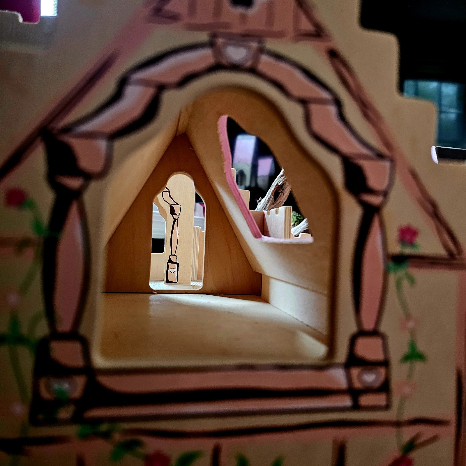 Melissa and Doug Wooden Folding Princess Castle and UNOPENED furniture and dolls