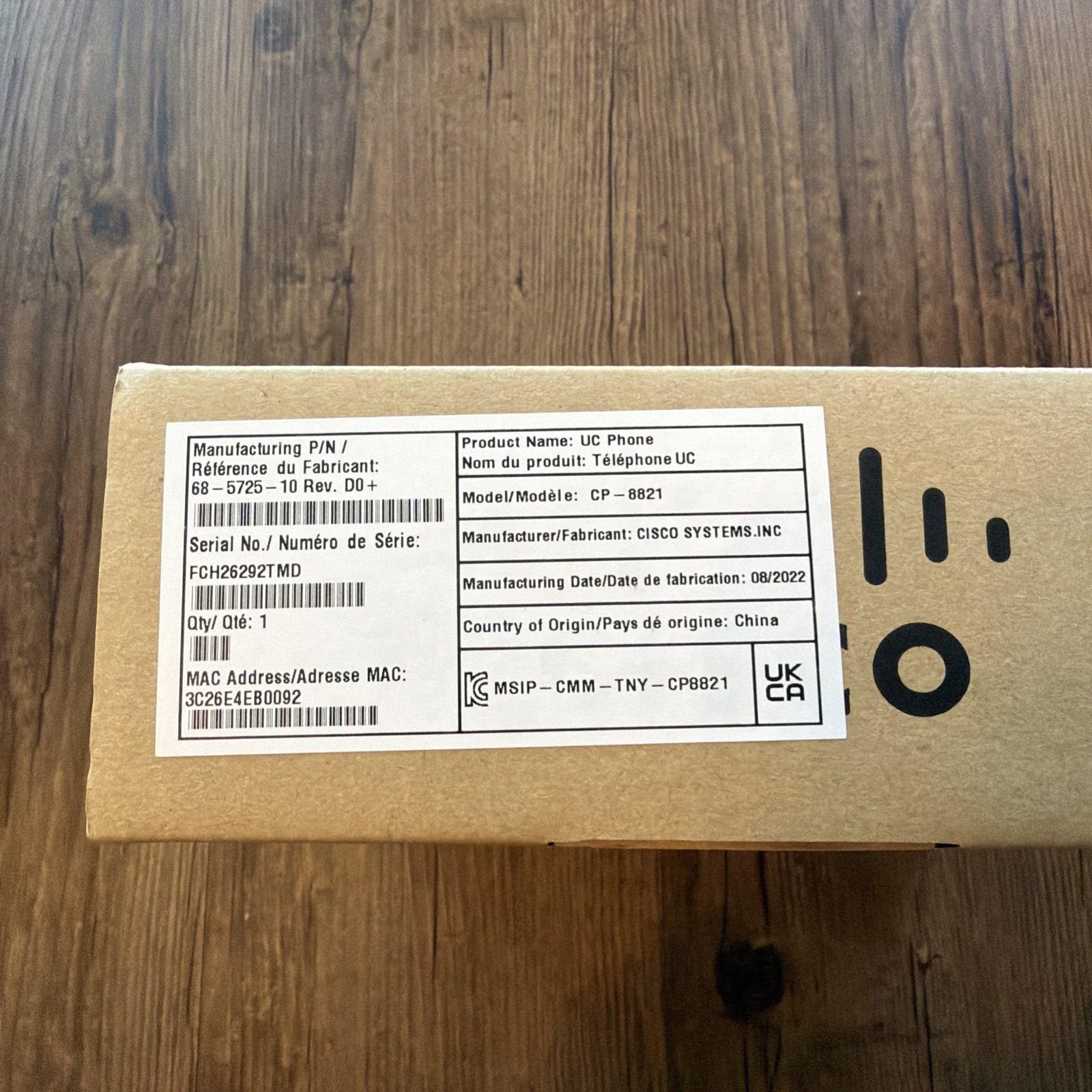 Cisco CP-8821 Wireless VoIP Phone w/ Charging Cable, Battery & DeskBase OPEN BOX