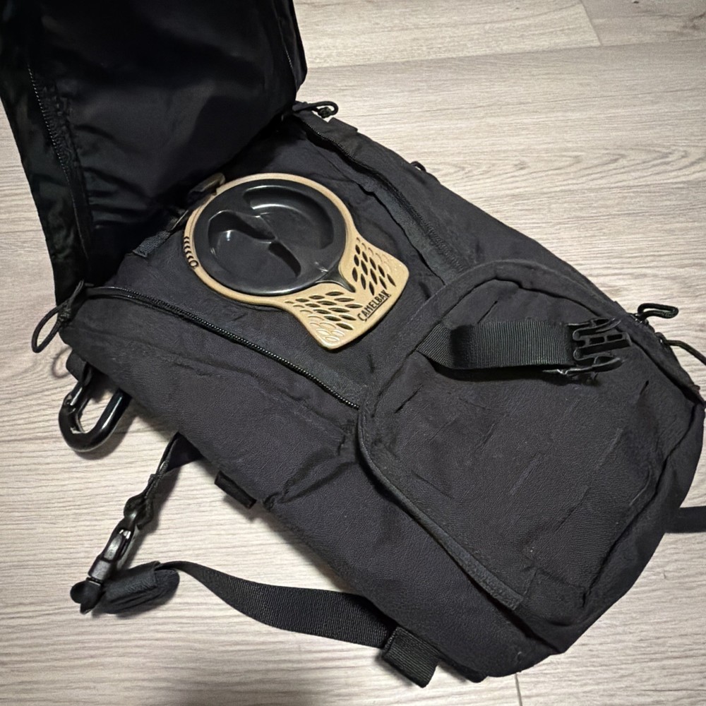 Camelbak Maximum Gear Ambush Hydration Pack With Bladder