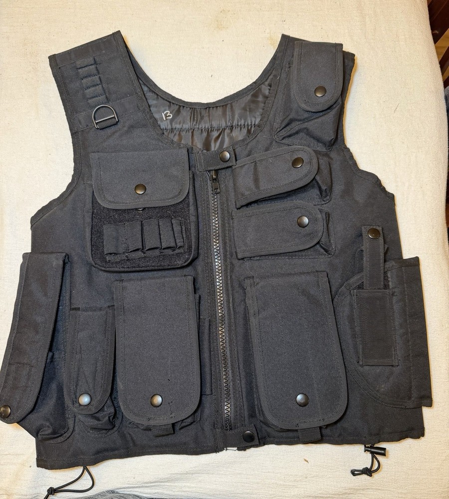 Men’s Tactical Vest- One size