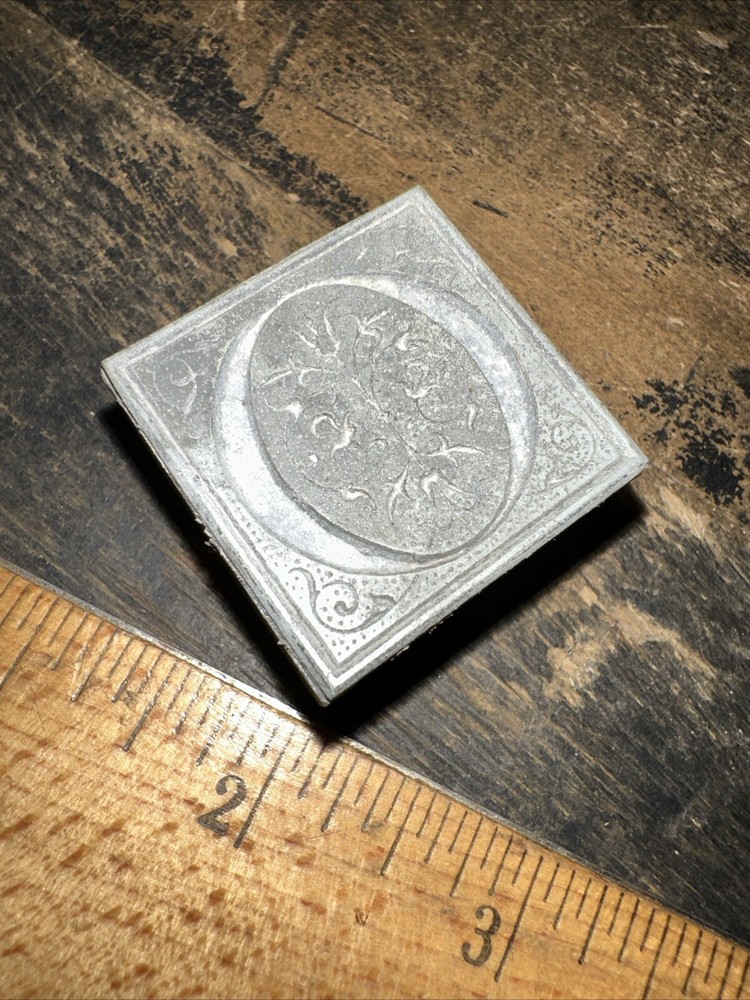 Printing Block ( Floral Scene ) Lead Block, Nice Lines!